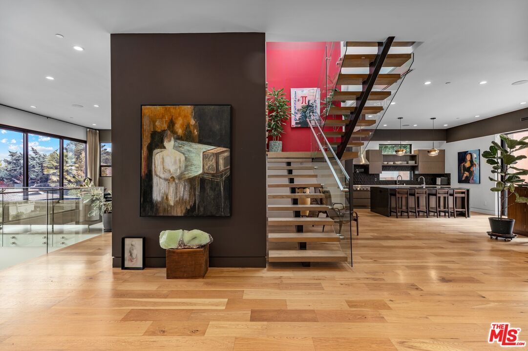 Interior, Pendant Lights, Recessed Lighting, Wood Texture Flooring