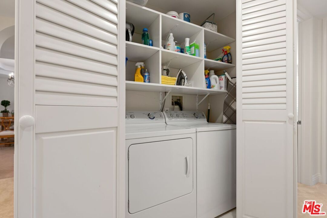 Interior, Utility Closets, Washer