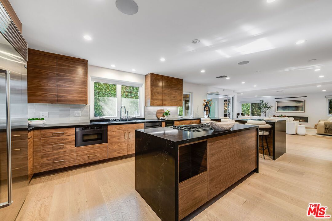 Interior, Kitchen, Living room, Recessed Lighting, Stainless Steel Appliances, Wood Texture Flooring