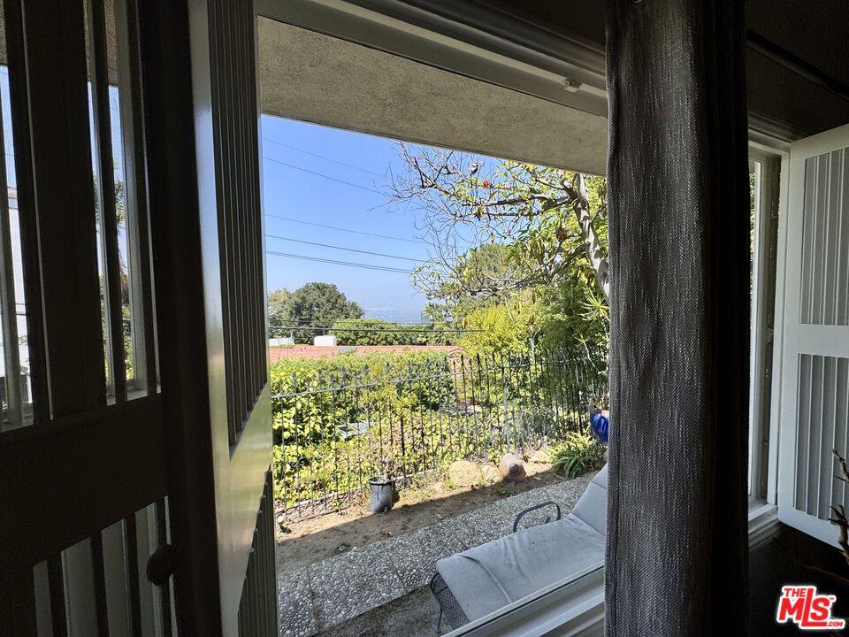 DE Listing image placeholder