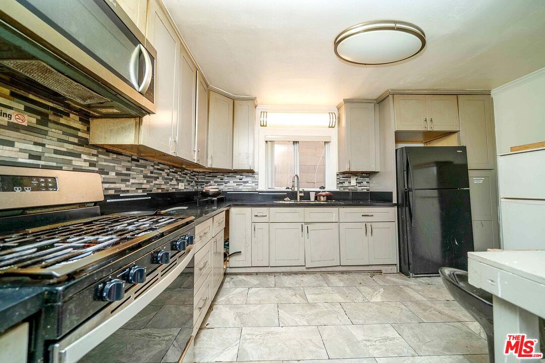 Interior, Kitchen