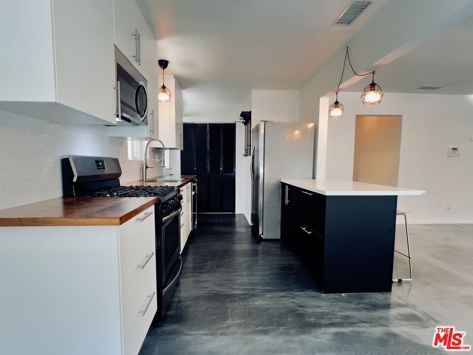 Interior, Kitchen, Pendant Lights
