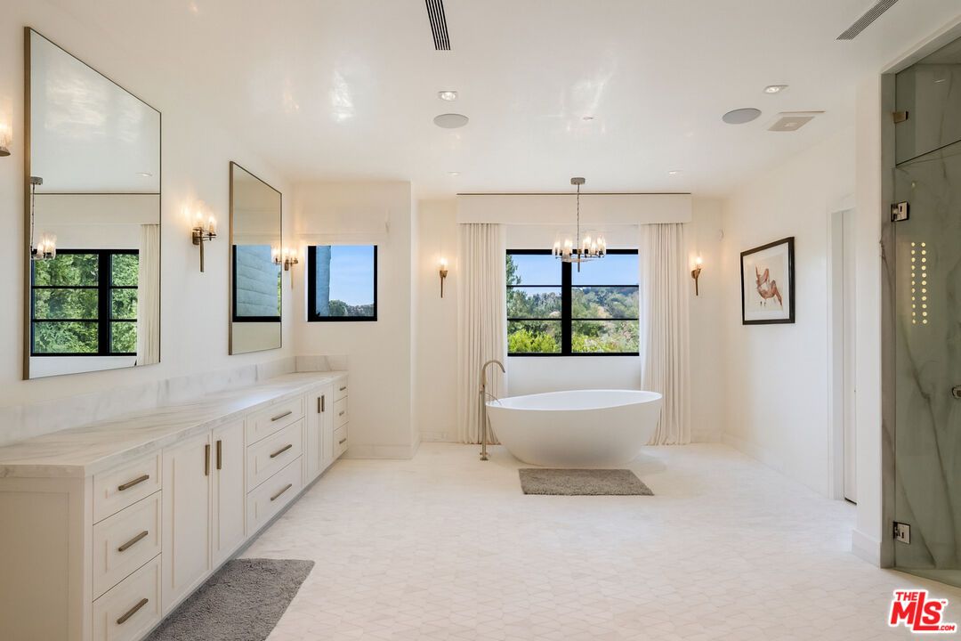 Bathroom, Chandelier, Dual Sink Vanities, Free Standing Baths, Interior, Pendant Lights, Recessed Lighting
