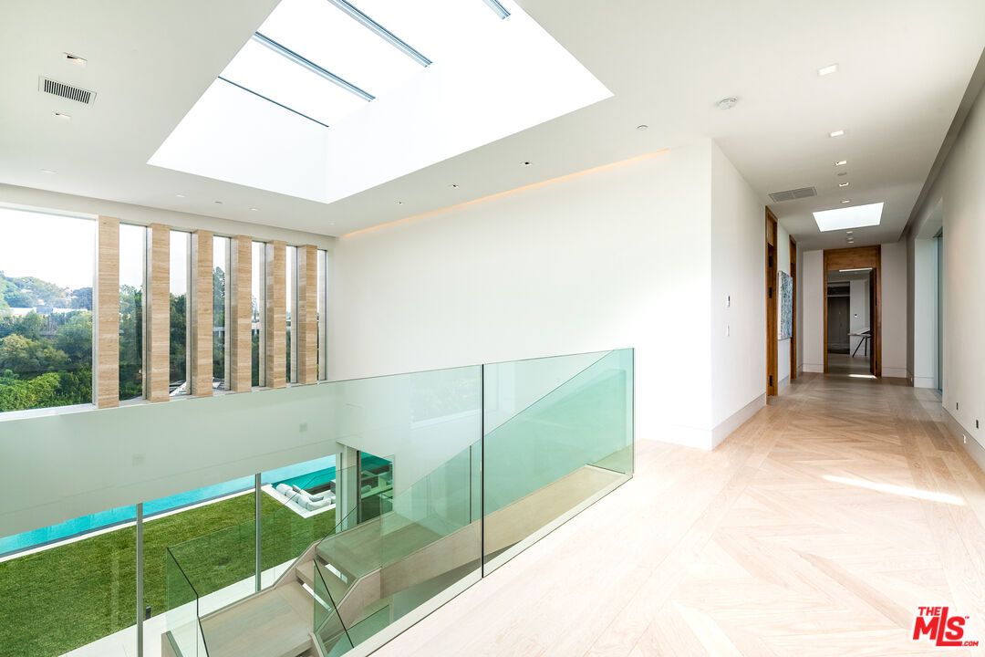 Glass Ceilings, Interior, Recessed Lighting