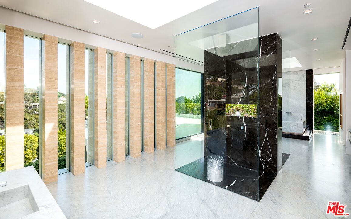 Interior, Marble, Recessed Lighting
