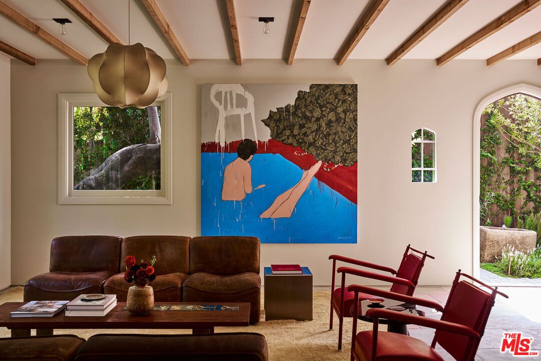 Interior, Living room, Pendant Lights, Wooden Beams