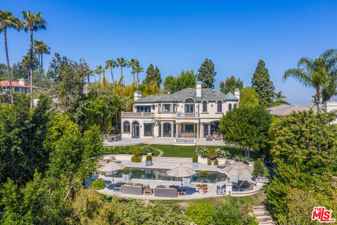 Backyard, Exterior, Facade, Pool, French Provincial