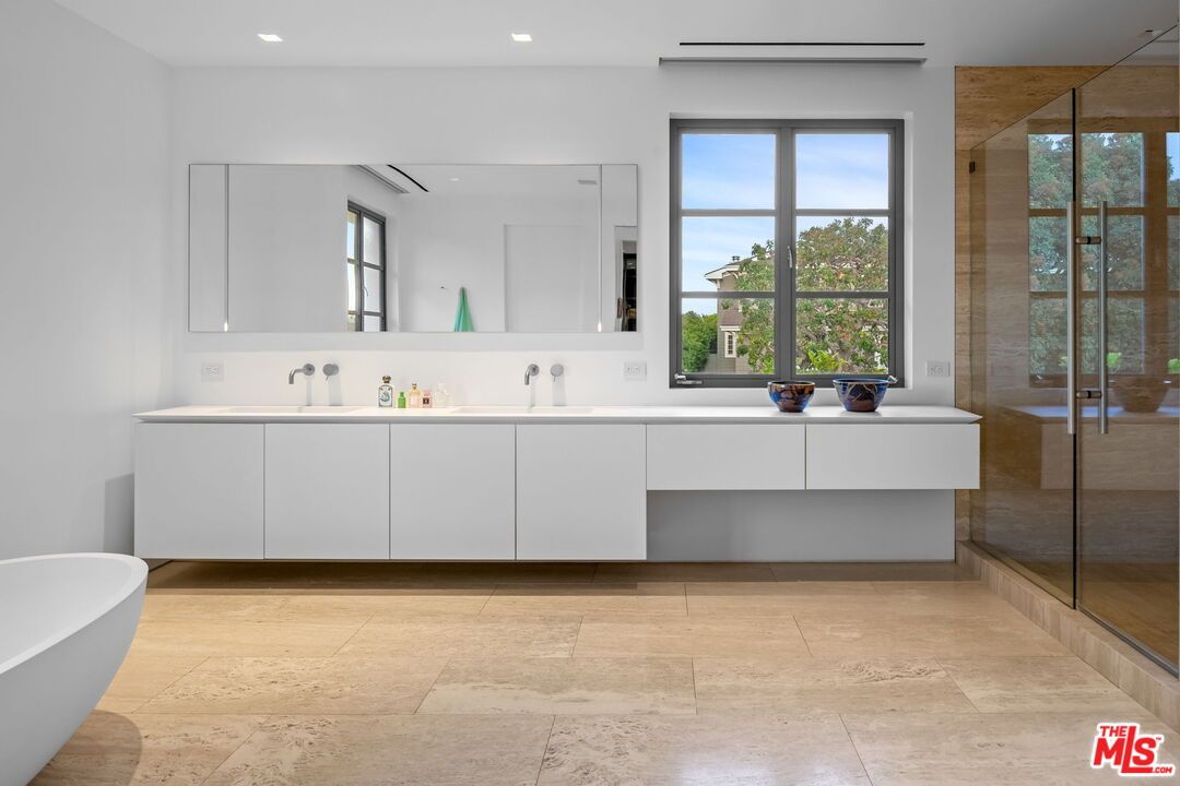Bathroom, Dual Sink Vanities, Free Standing Baths, Glass Shower, Interior, Recessed Lighting