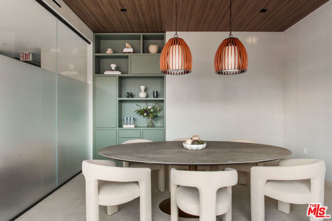 Dining room, Interior, Pendant Lights