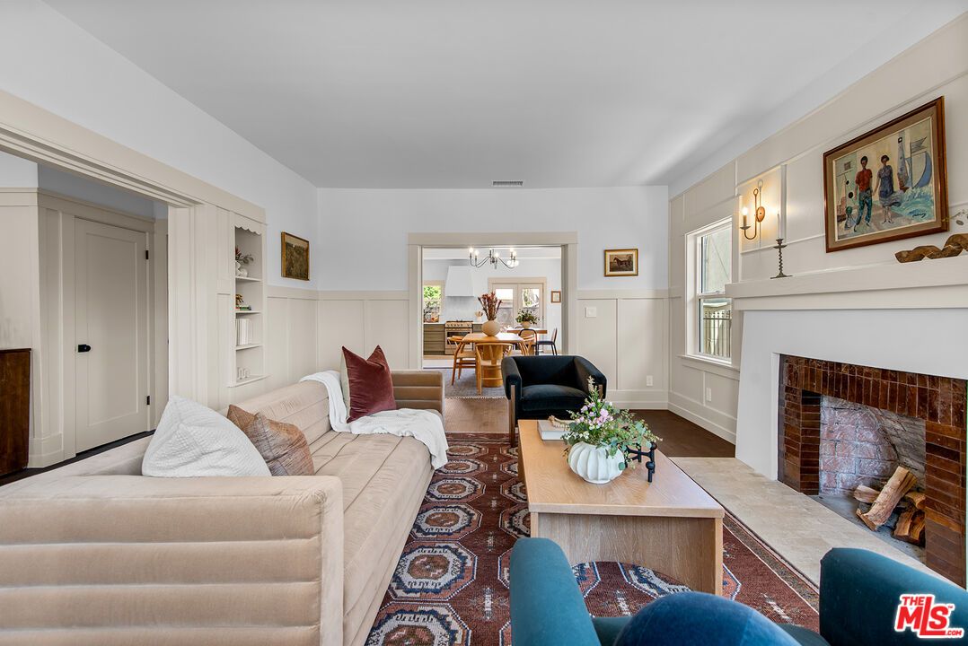 Dining room, Fireplace, Interior, Living room