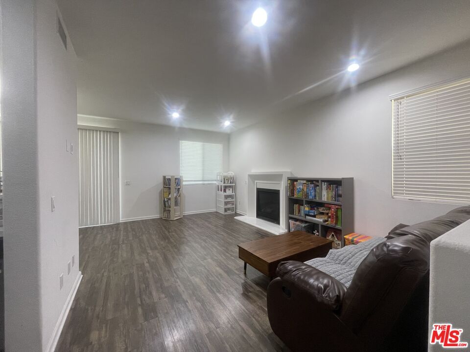 Fireplace, Interior, Recessed Lighting, Wood Texture Flooring