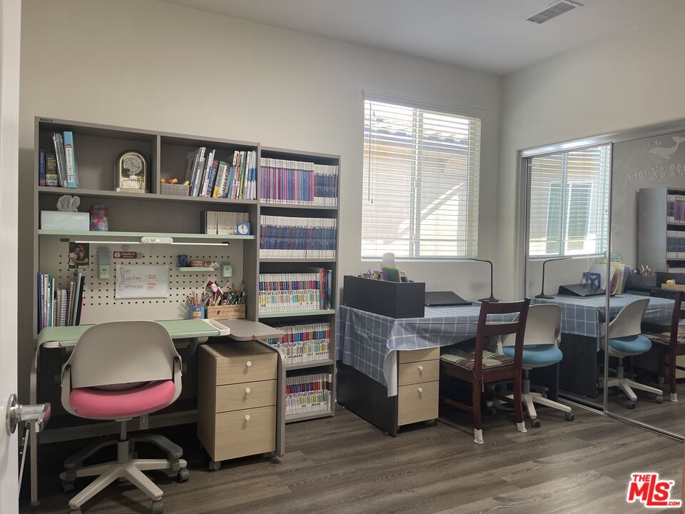 Home Office, Interior, Wood Texture Flooring