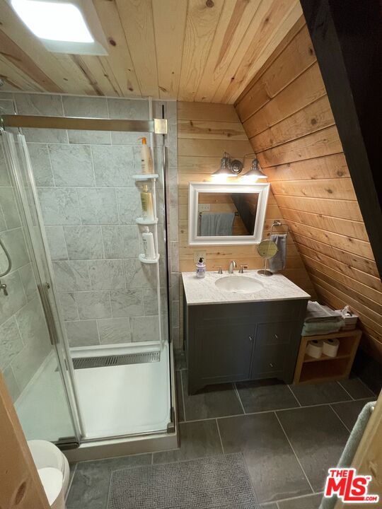 Bathroom, Interior, Wooden Ceilings, Wooden Walls