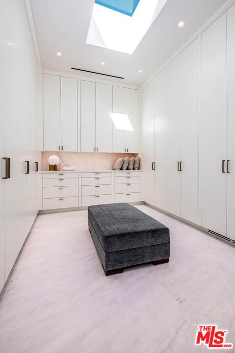 Interior, Recessed Lighting