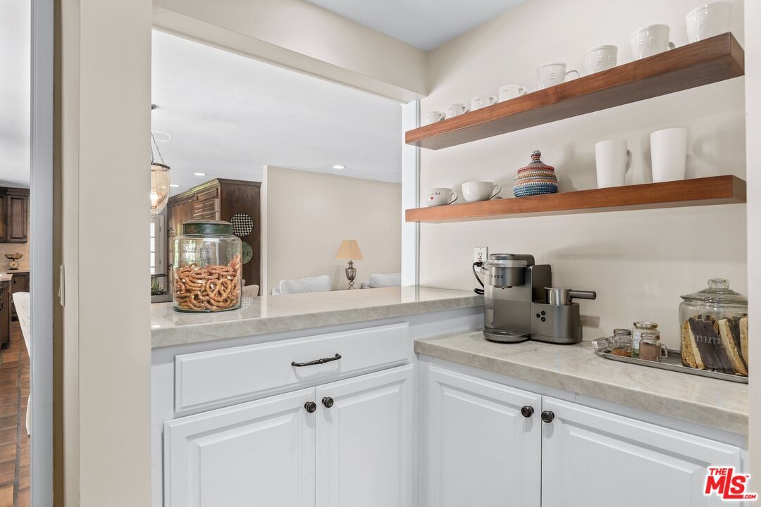 Interior, Kitchen, Pendant Lights, Recessed Lighting