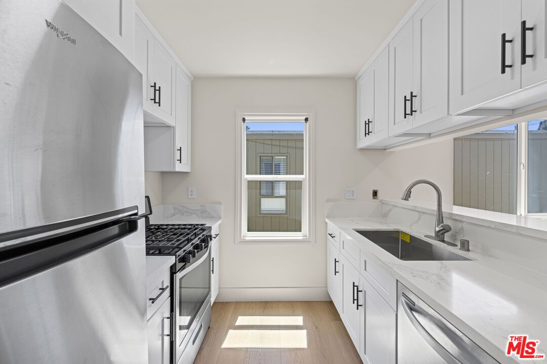 Interior, Kitchen, Stainless Steel Appliances, Wood Texture Flooring
