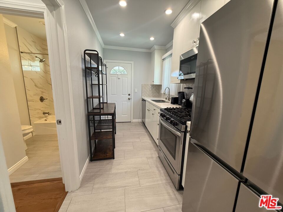Interior, Kitchen, Marble Walls, Recessed Lighting, Wood Texture Flooring