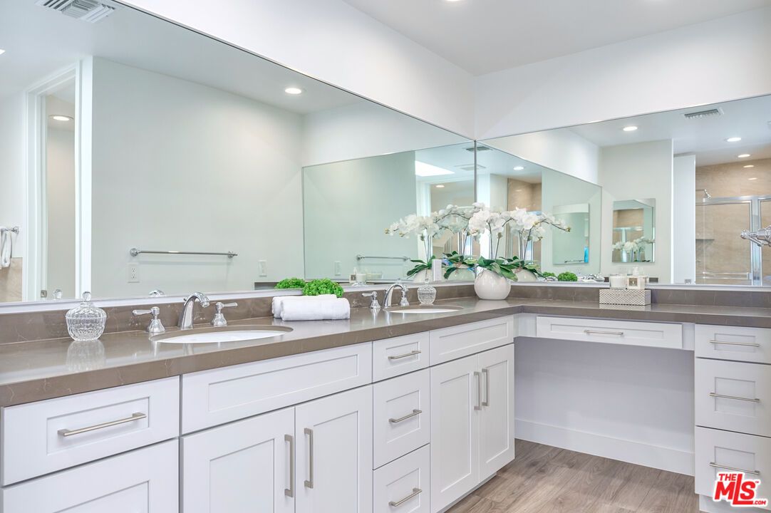 Bathroom, Dual Sink Vanities, Interior, Recessed Lighting, Wood Texture Flooring