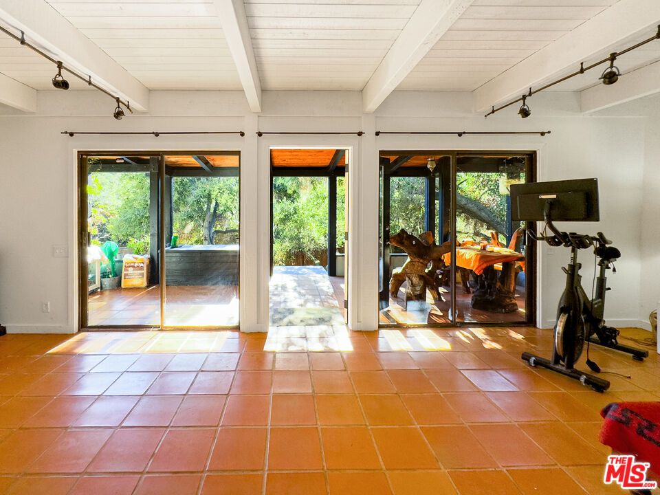 Fitness Equipment, Interior
