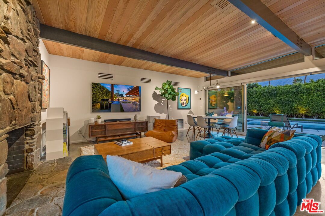 Dining room, Fireplace, Interior, Living room, Stone Walls, Wooden Beams, Wooden Ceilings