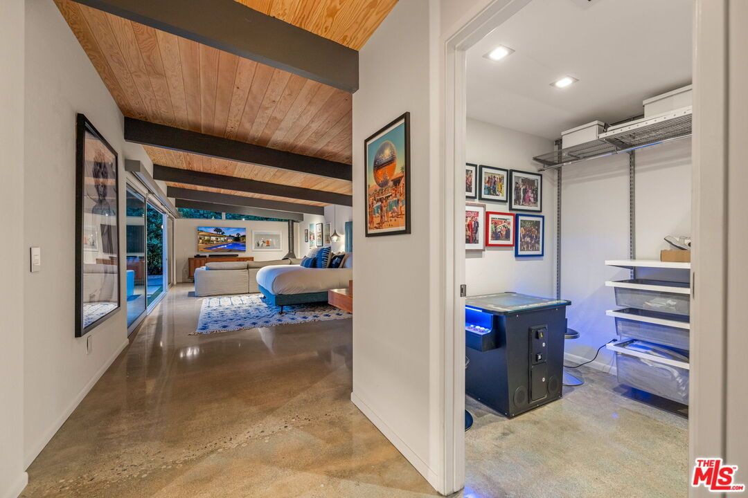 Bedroom, Interior, Recessed Lighting, Wooden Beams, Wooden Ceilings