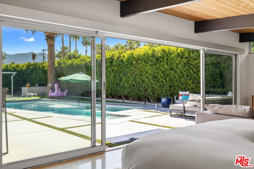 Bedroom, Interior, Pool, Wooden Beams, Wooden Ceilings