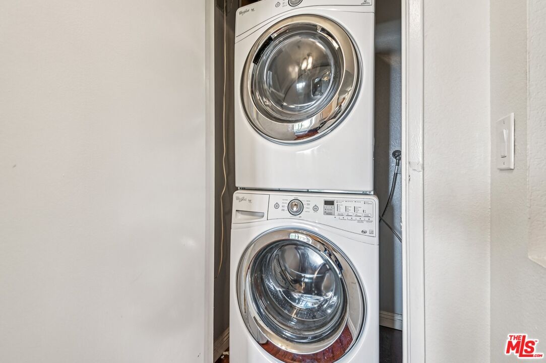 Interior, Utility Closets, Washer