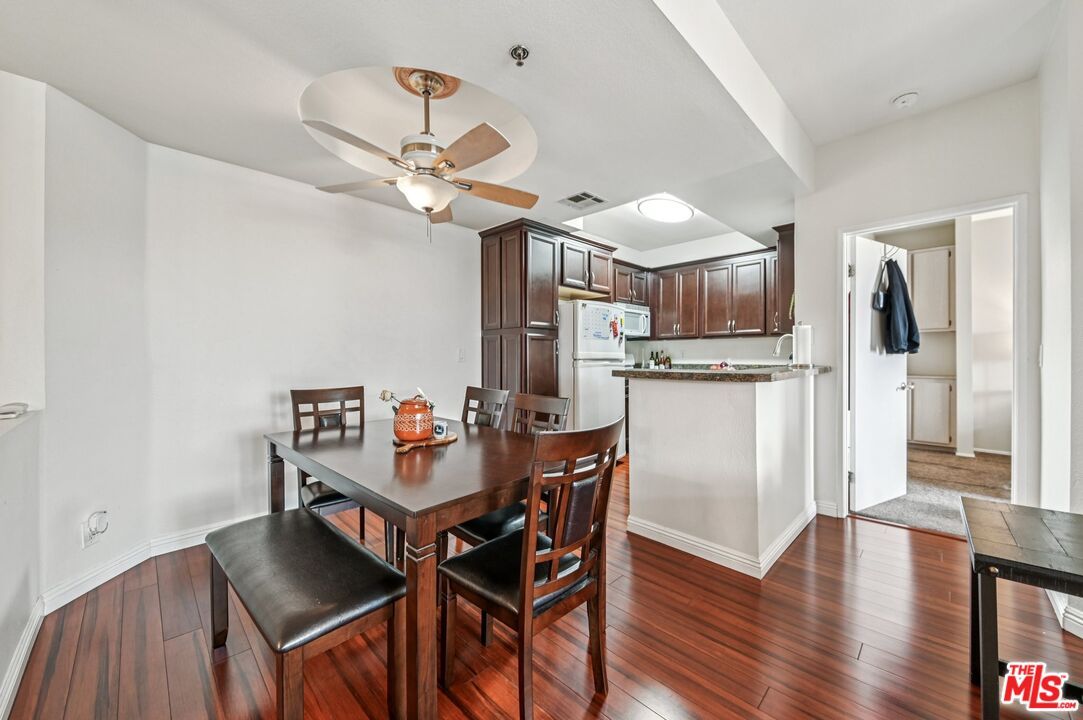 Dining room, Interior, Kitchen, Wood Texture Flooring