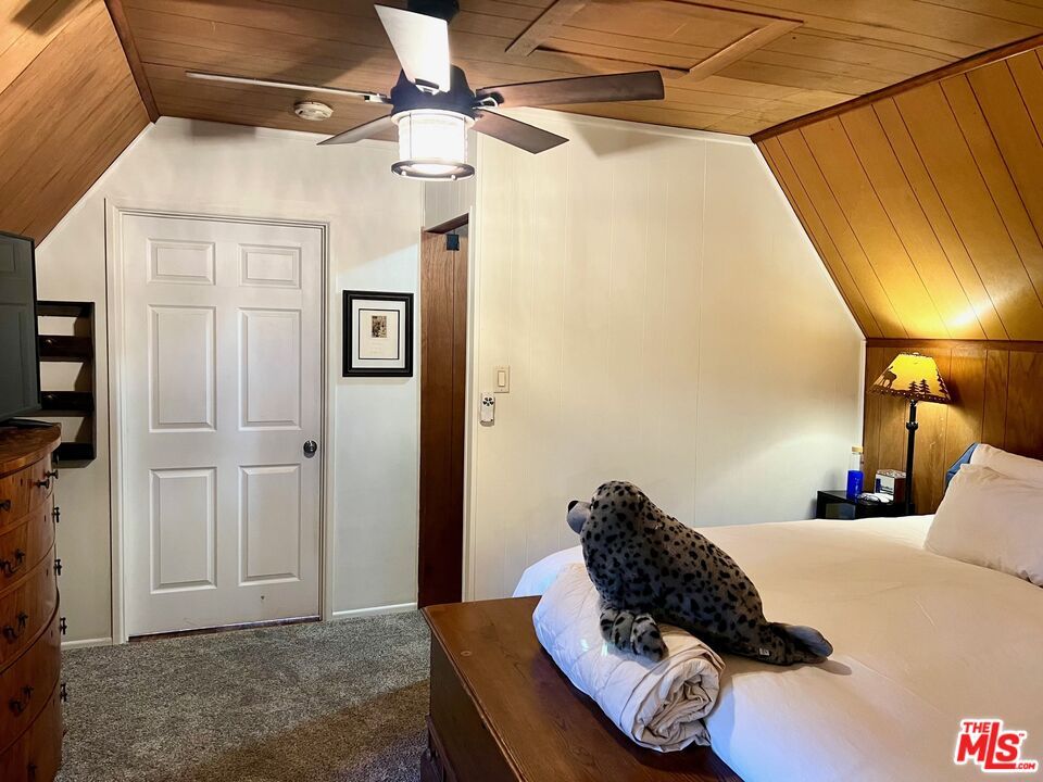 Bedroom, Interior, Wooden Ceilings