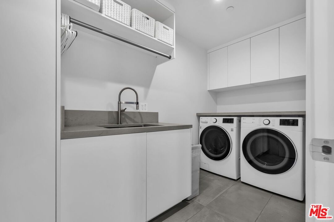 Interior, Recessed Lighting, Washer