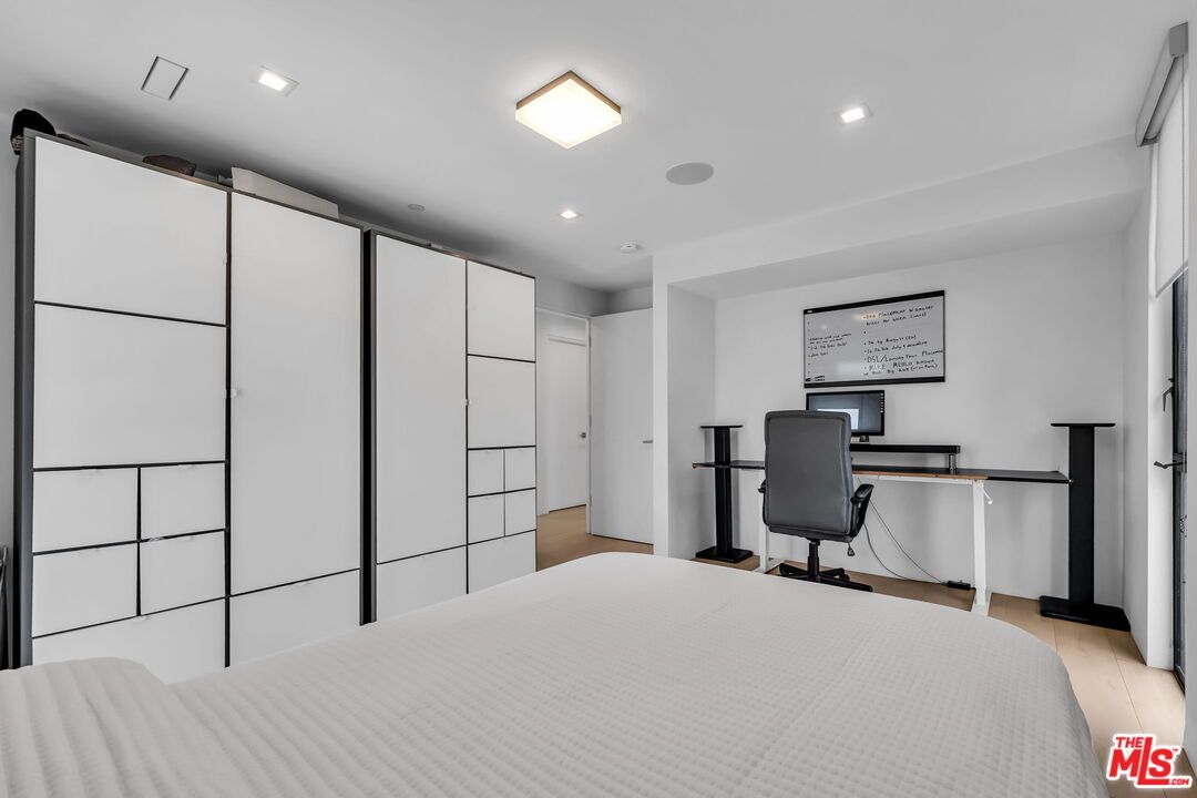 Bedroom, Home Office, Interior, Recessed Lighting, Wood Texture Flooring