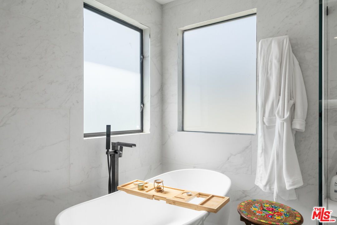 Bathroom, Interior, Marble Walls