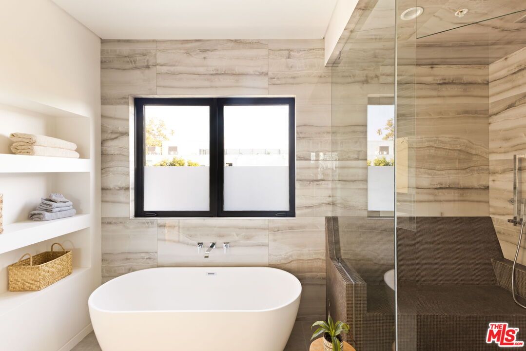 Bathroom, Free Standing Baths, Glass Shower, Interior