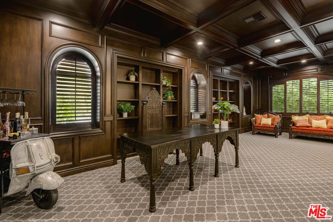 Home Office, Interior, Recessed Lighting, Wooden Beams, Wooden Ceilings, Wooden Walls