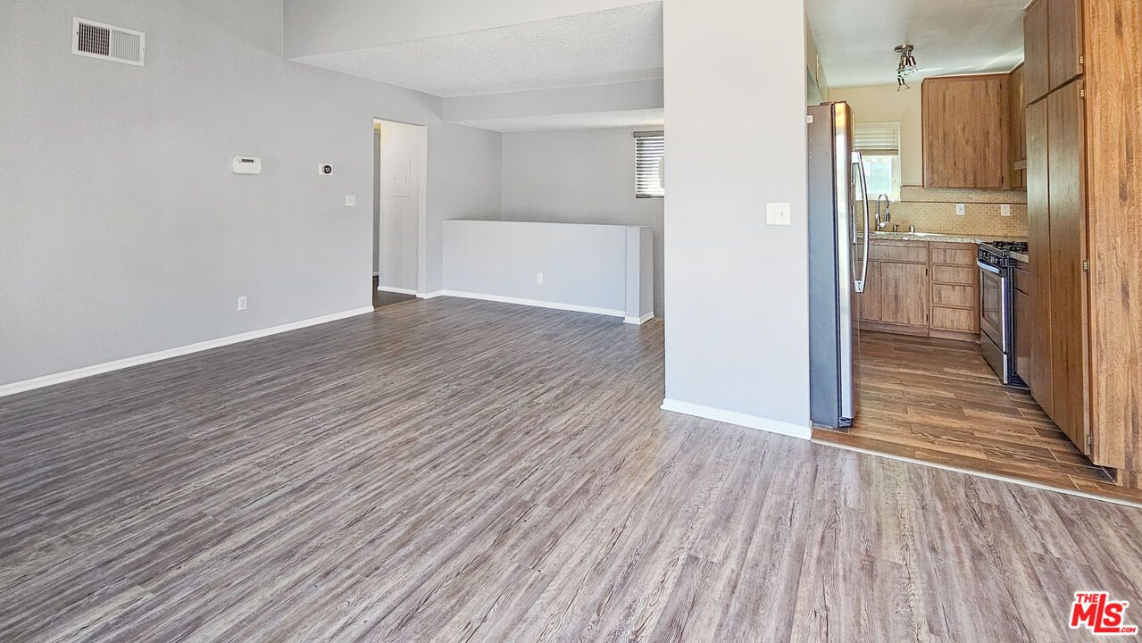 Empty room, Interior, Kitchen, Wood Texture Flooring