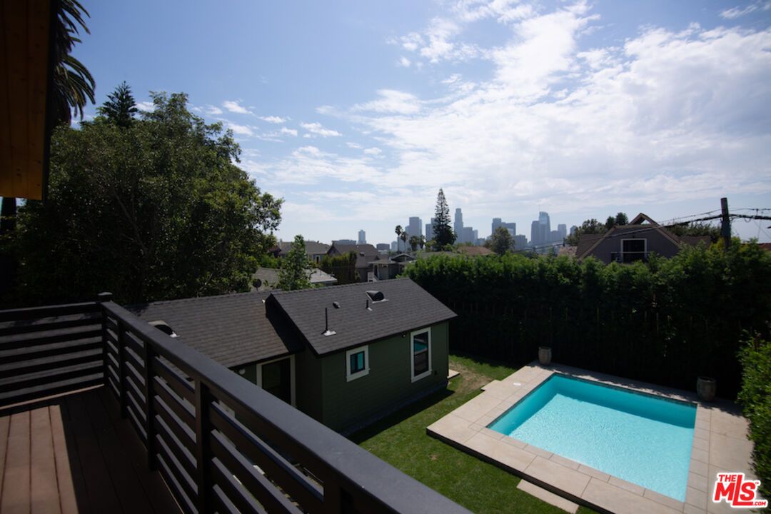 Exterior, Pool, Other