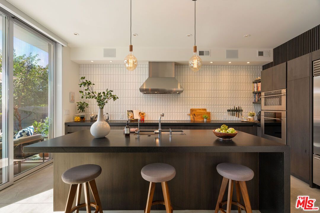 Interior, Kitchen, Pendant Lights, Recessed Lighting, Stainless Steel Appliances