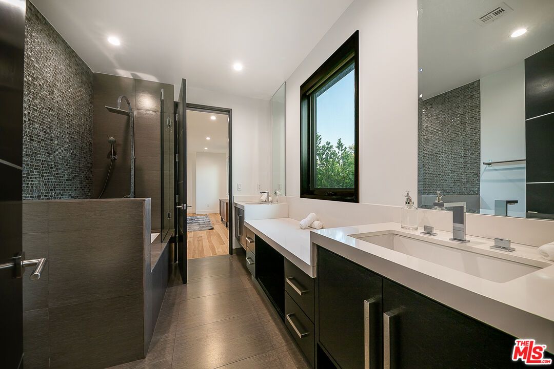 Bathroom, Dual Sink Vanities, Interior, Recessed Lighting, Wood Texture Flooring