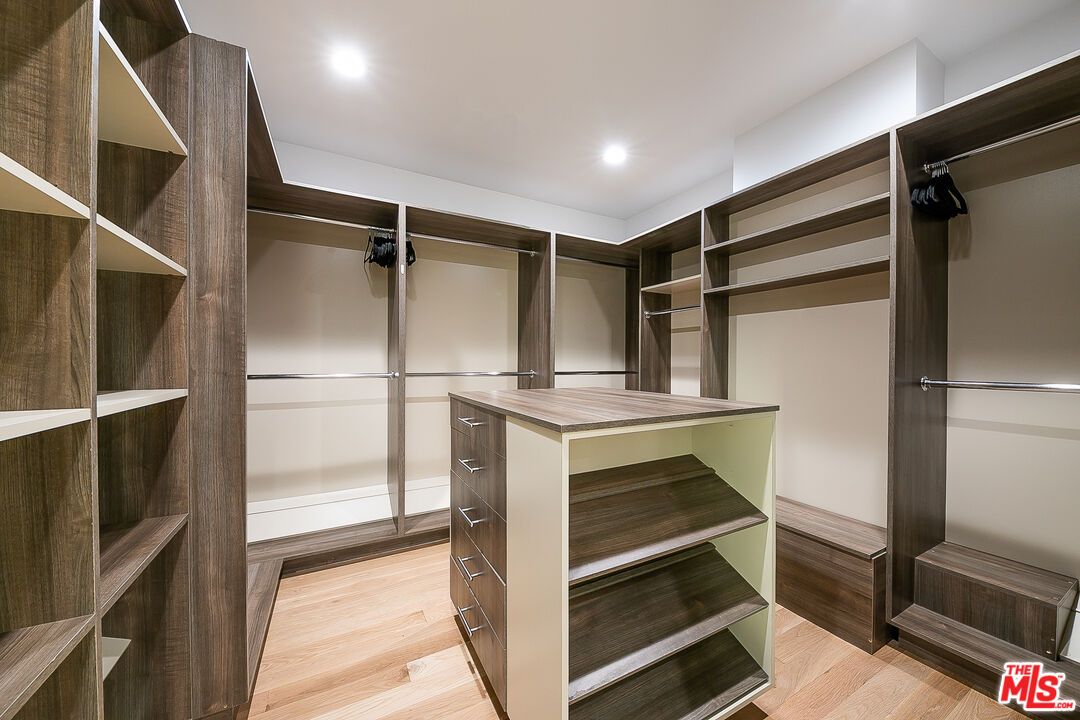Interior, Recessed Lighting, Walk-in Closets, Wood Texture Flooring