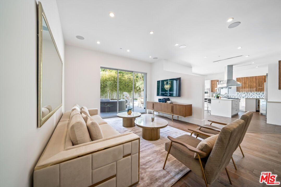 Interior, Kitchen, Living room, Recessed Lighting, Wood Texture Flooring