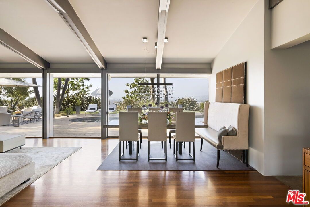 Dining room, Interior, Wood Texture Flooring