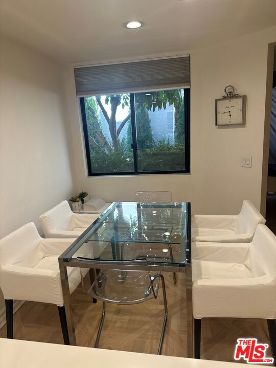 Dining room, Interior, Recessed Lighting, Wood Texture Flooring