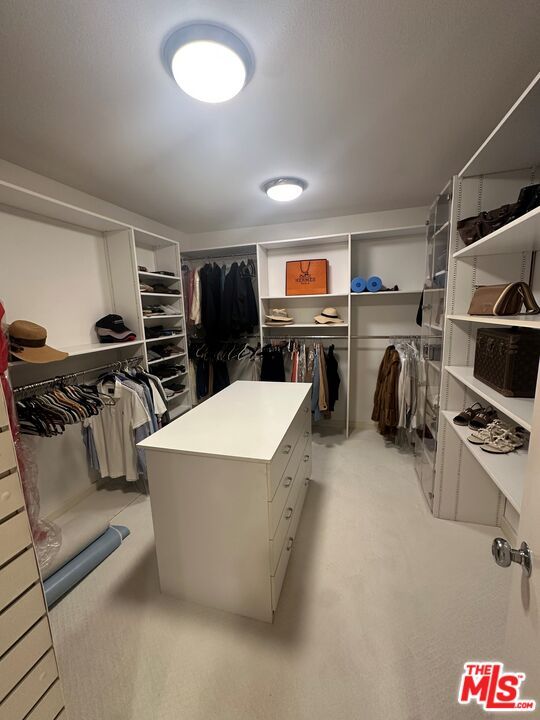 Interior, Recessed Lighting, Walk-in Closets