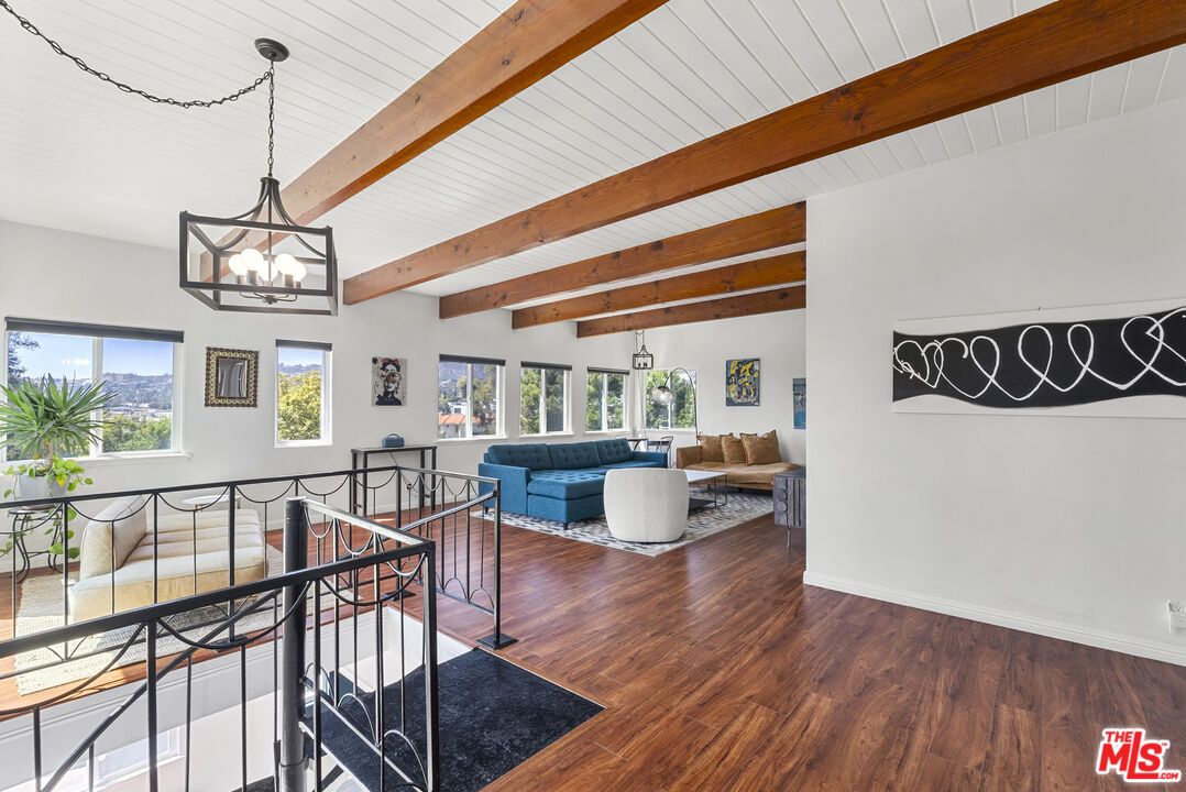 Interior, Living room, Pendant Lights, Wooden Beams, Wood Texture Flooring