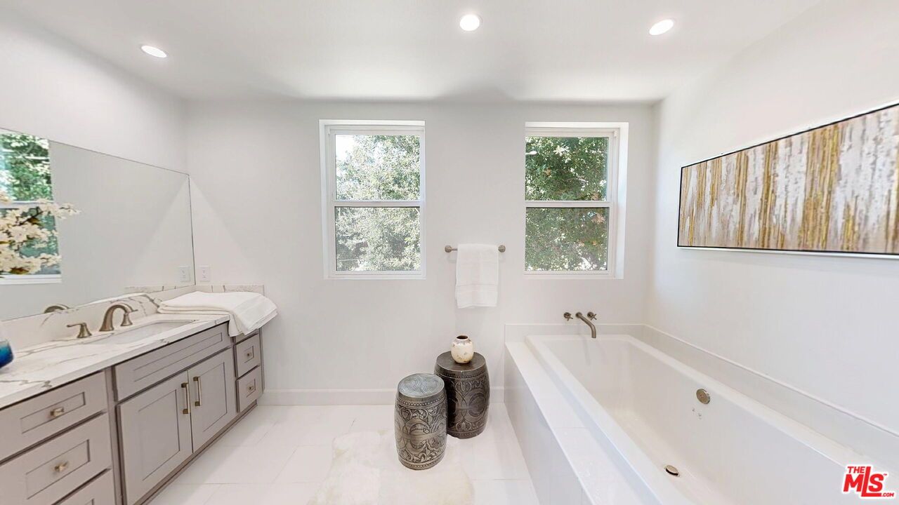 Bathroom, Dual Sink Vanities, Interior, Marble, Recessed Lighting