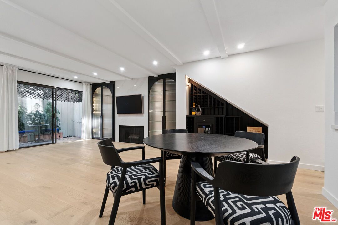 Dining room, Fireplace, Interior, Recessed Lighting, Wood Texture Flooring