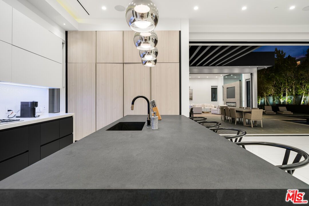 Dining room, Interior, Kitchen, Pendant Lights, Recessed Lighting