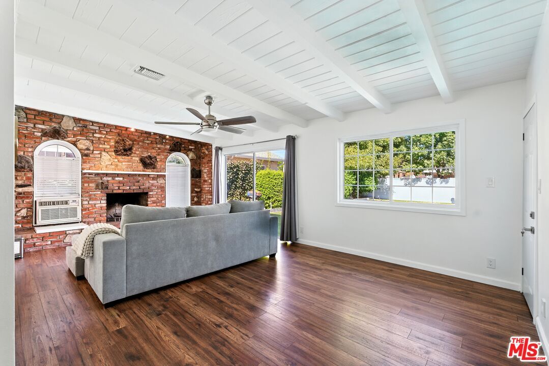 Fireplace, Interior, Living room, Stone Walls, Wood Texture Flooring