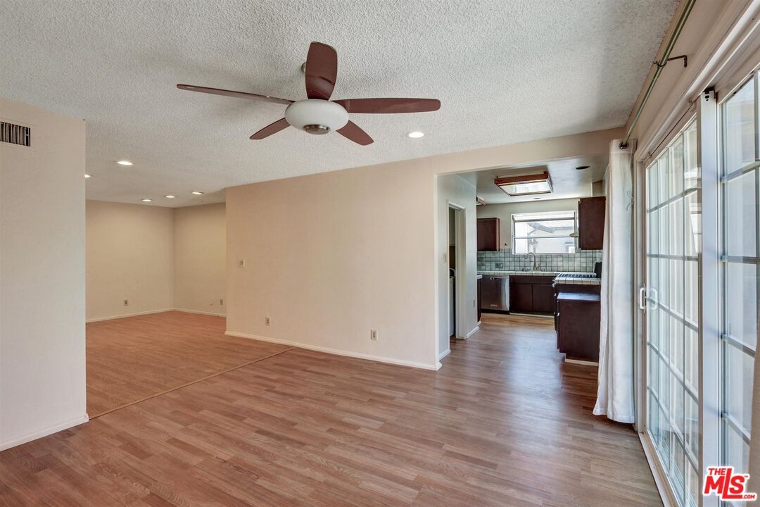 Empty room, Interior, Kitchen, Recessed Lighting, Wood Texture Flooring