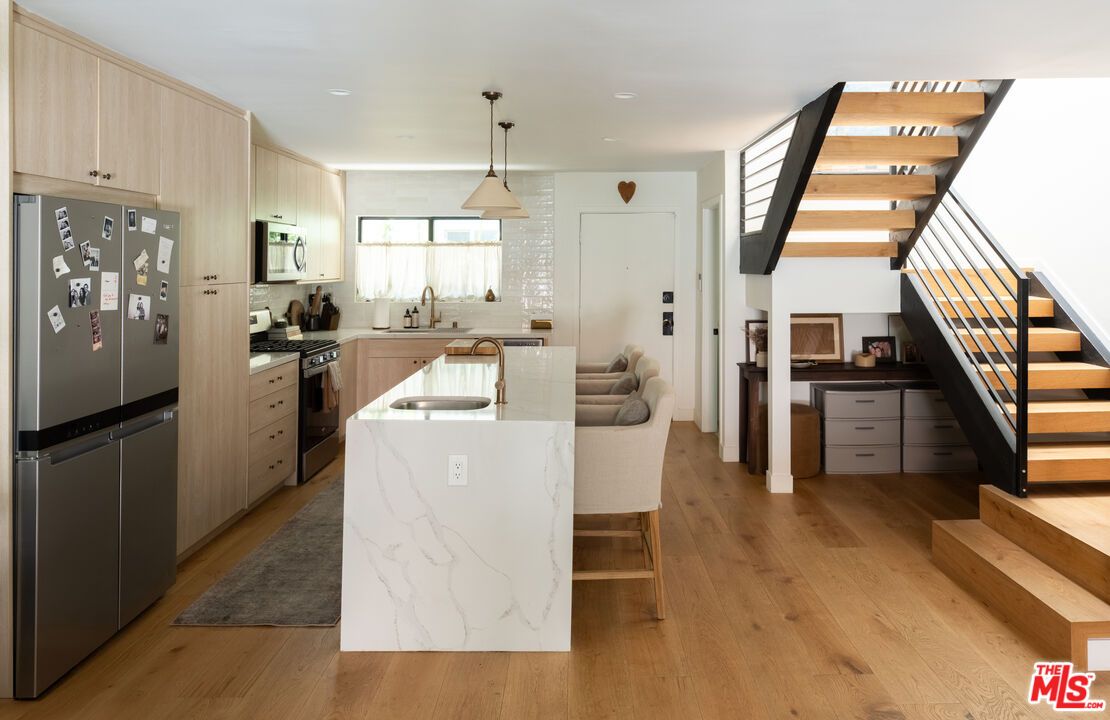 Interior, Kitchen, Pendant Lights, Recessed Lighting, Wood Texture Flooring